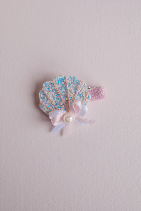 Boutique Sparkle Shell Hair Clip