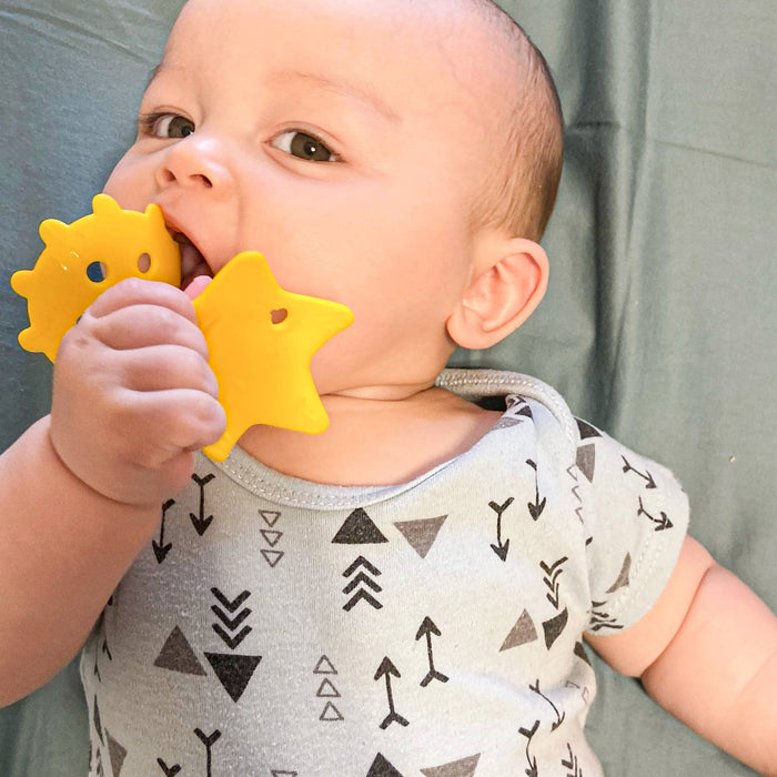 EZ Grip Newborn Baby Star Teether